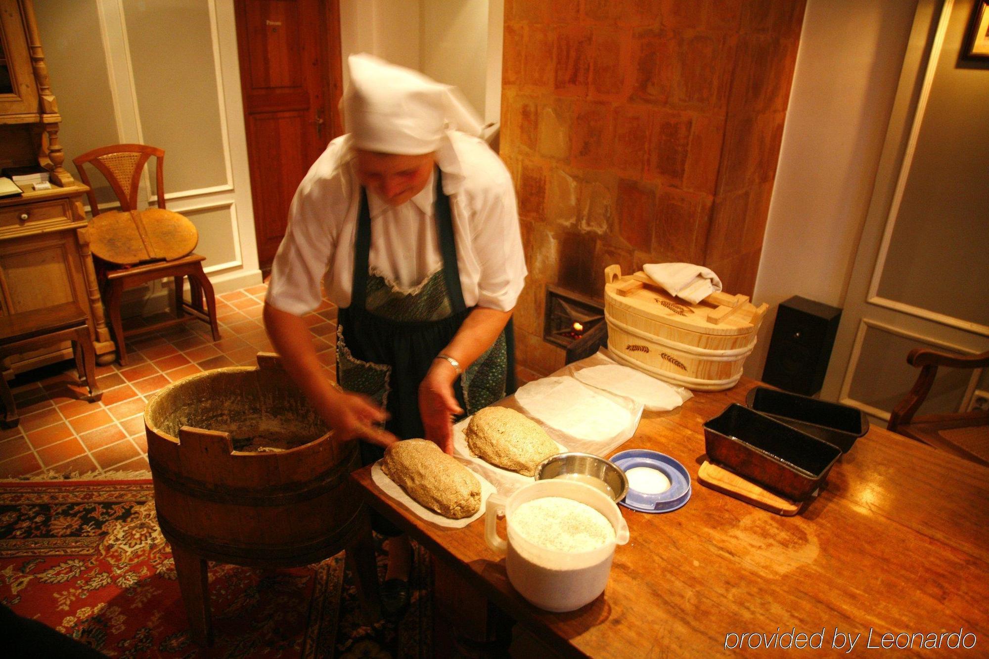 Paedaste Manor Restaurang bild