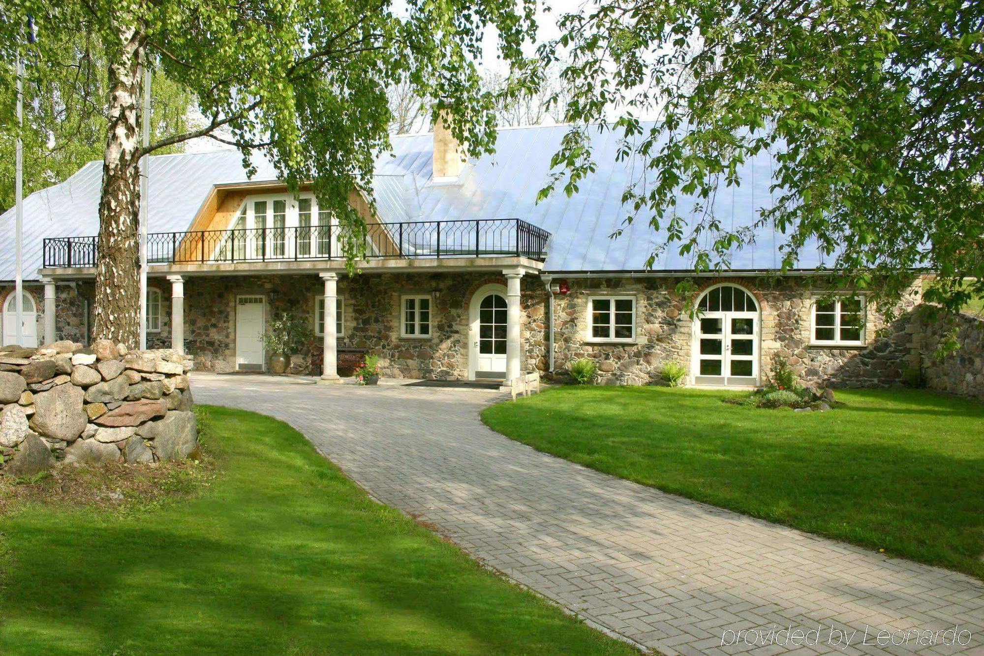 Paedaste Manor Exteriör bild